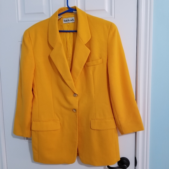 Vintage Anne Klein II Suit - Picture 4 of 9